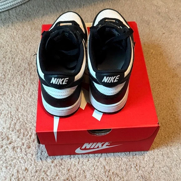 Nike Kids Black and White Sneakers - Picture 3 of 6
